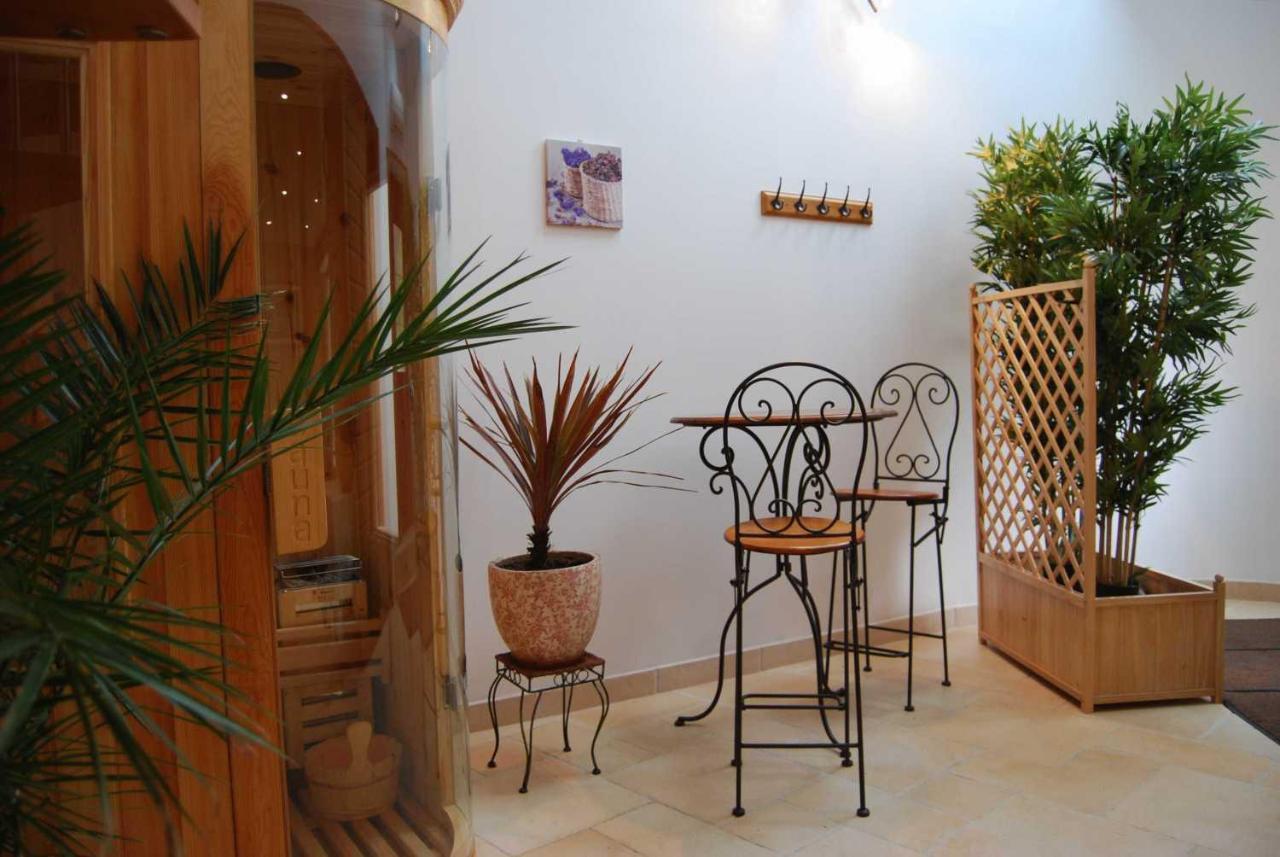 Le Clos Des Tilleuls La Vendelee Bagian luar foto