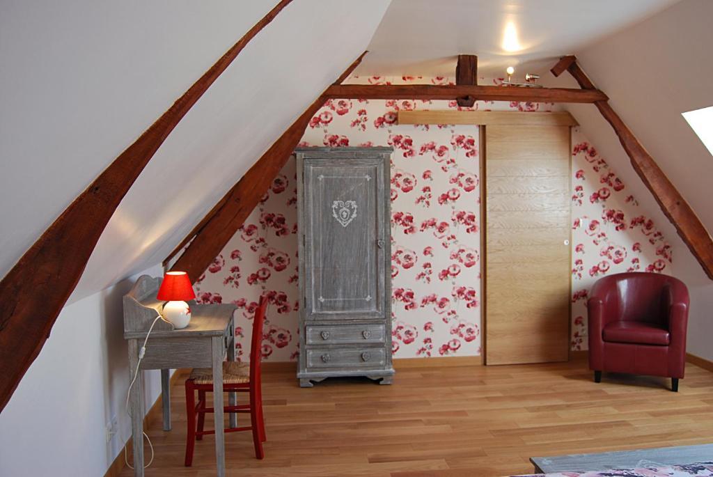 Le Clos Des Tilleuls La Vendelee Ruang foto